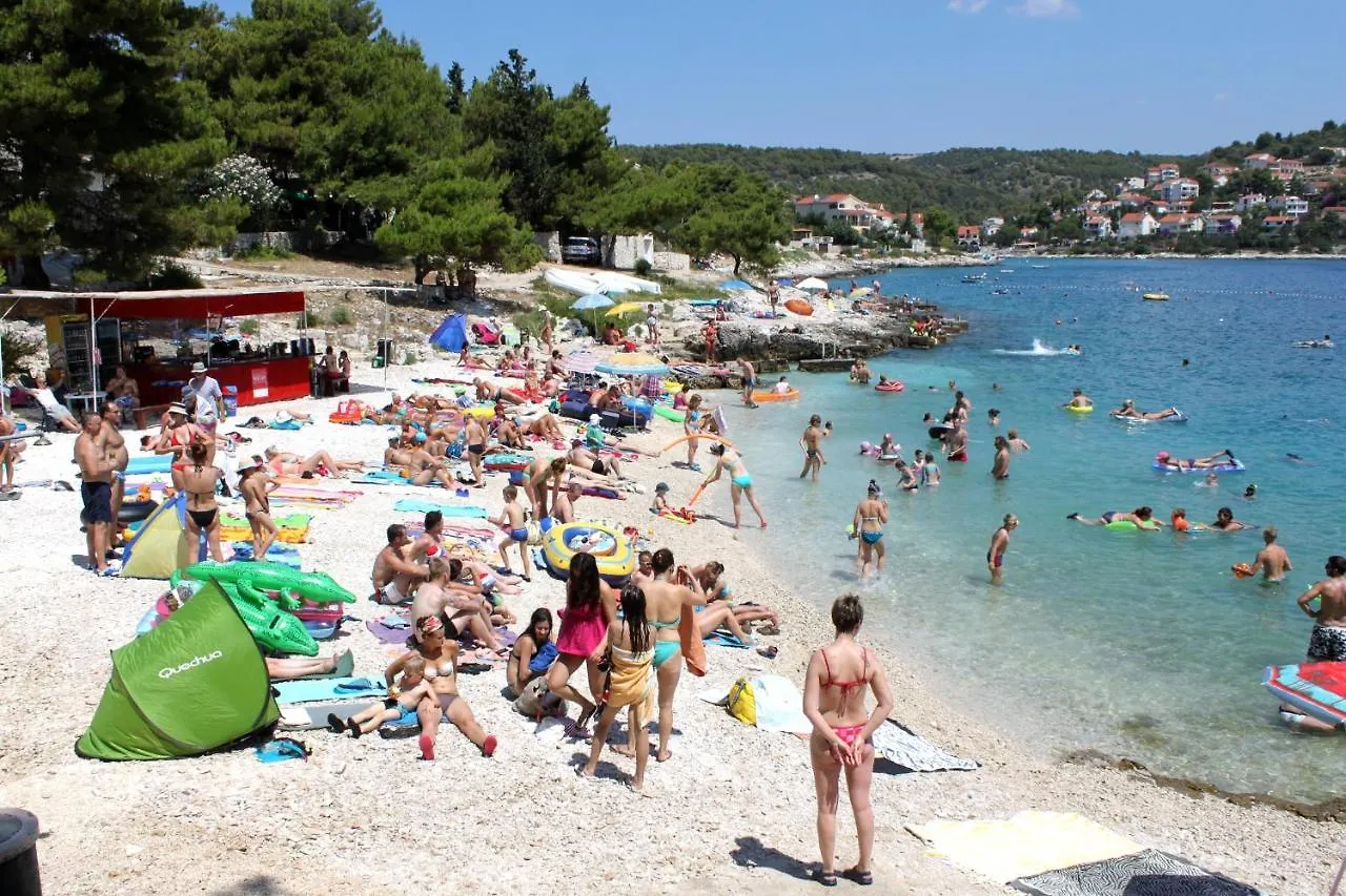 Family Friendly Apartments With A Swimming Pool Mavarstica, Ciovo - 18642 Trogir